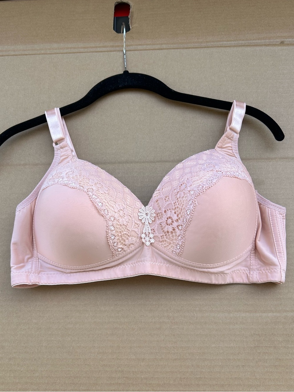 Prima Valentina Lace Trim Bra Sz 40C Padded Full Coverage Wirefree Pink